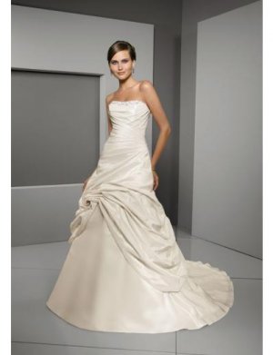 A-Line/Princess Strapless Chapel Train Satin wedding dress for brides gowns new Style(WD0272)