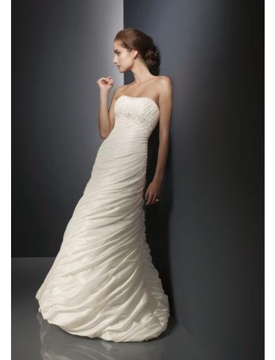 A-Line/Princess Strapless Chapel Train Taffeta wedding dress for brides gowns new Style(WD0286)