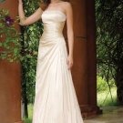 Elegant A-line Champagne Strapless Floor Length Wedding Gowns(y0918013)