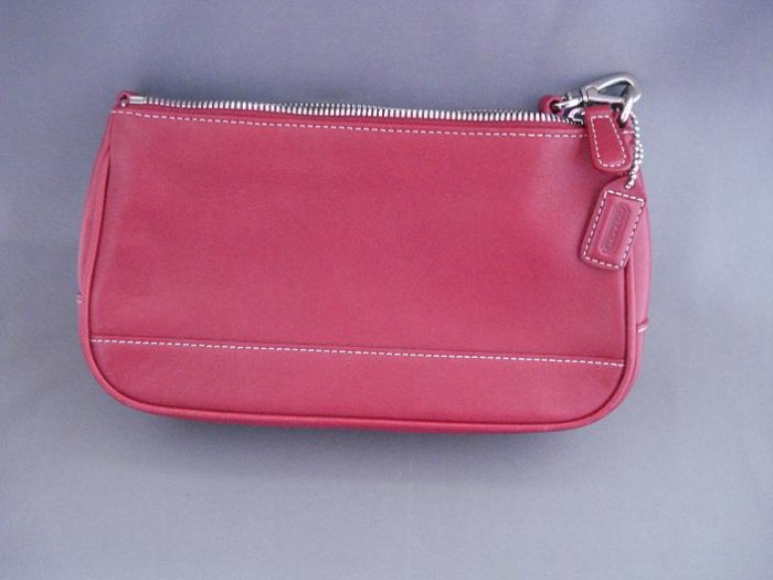 HAND BAGS (PURSE): Coach Women's Red hand bag (purse)