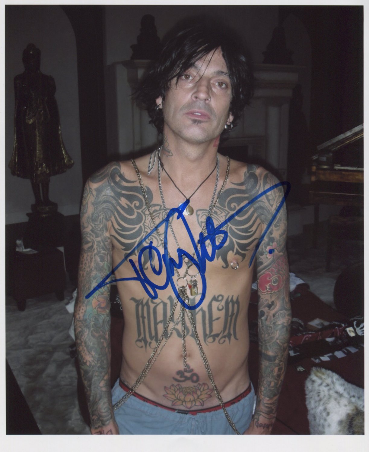 Tommy Lee Motley Crue SIGNED 8" x 10" Photo + Certificate Of Authentication  100% Genuine