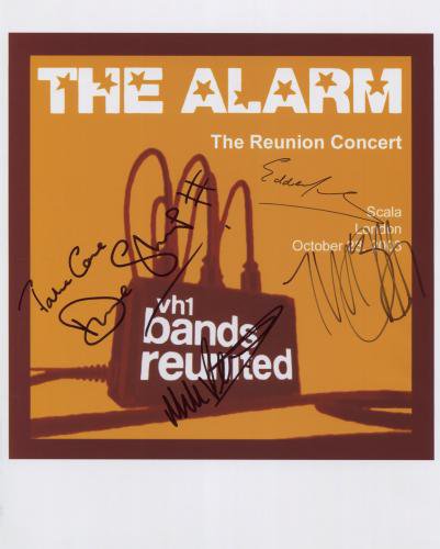 The Alarm (Band) Mike Peters FULLY SIGNED Photo + Certificate Of Authentication 100% Genuine