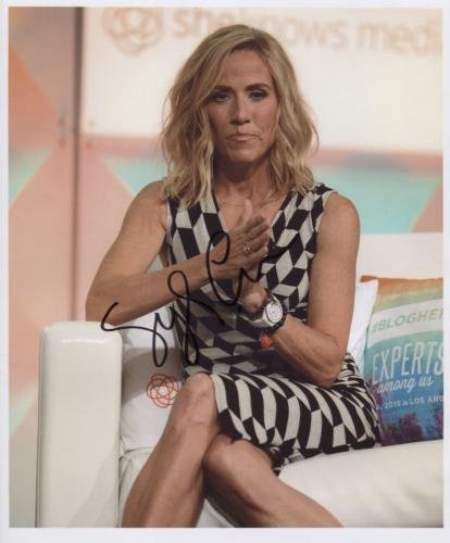 Sheryl Crow SIGNED Photo + Certificate Of Authentication 100% Genuine