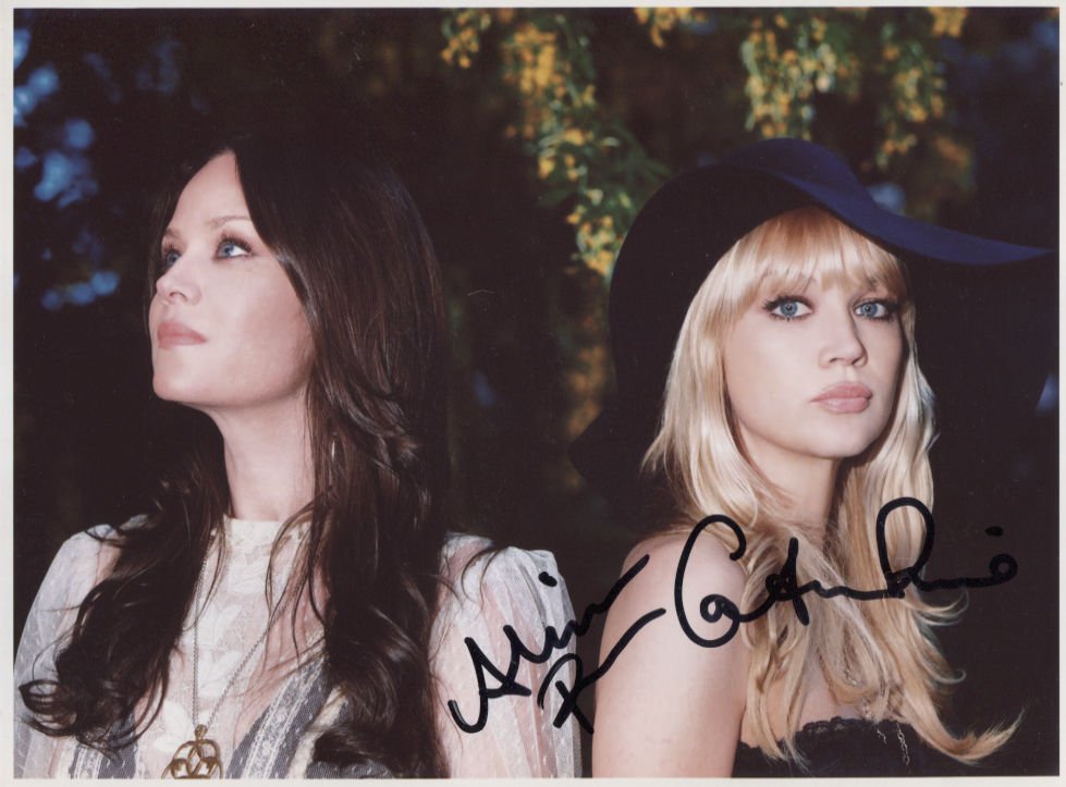 The Pierces (Band) SIGNED 8" x 10" Photo + Certificate Of Authentication 100% Genuine Photo Proof