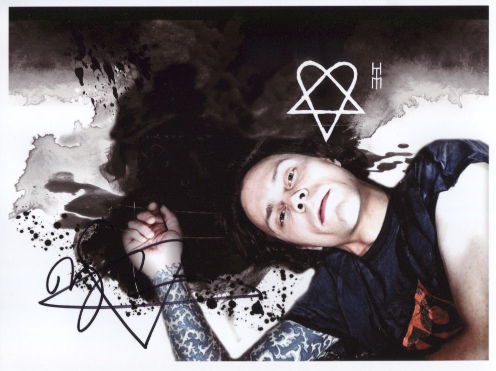 Ville Valo (Him) SIGNED 8" x 10" Photo + Certificate Of Authentication  100% Genuine