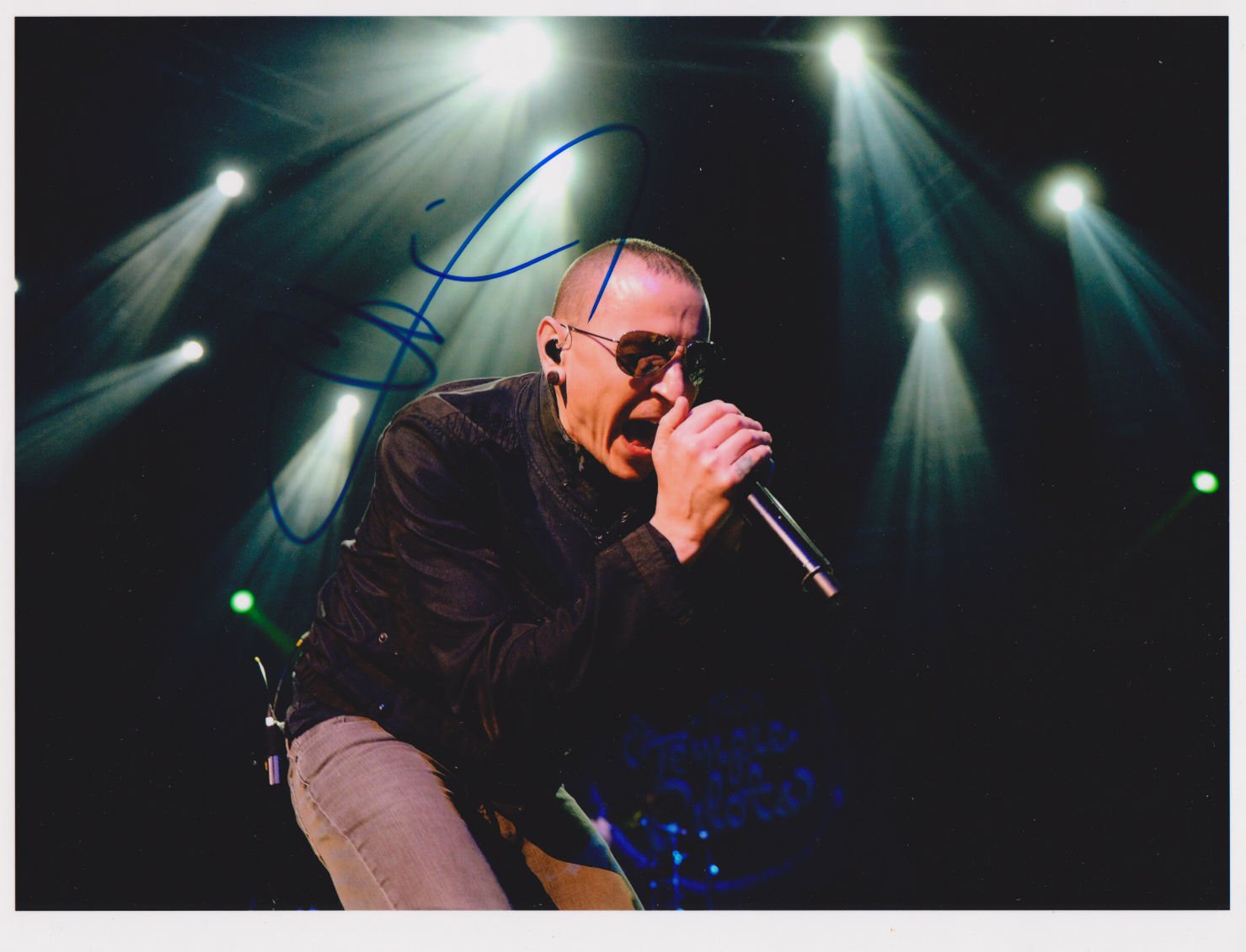 Chester Bennington Linkin Park SIGNED Photo + Certificate Of Authentication  100% Genuine