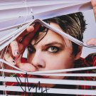 Yungblud English Singer SIGNED  Photo + Certificate Of Authentication 100% Genuine