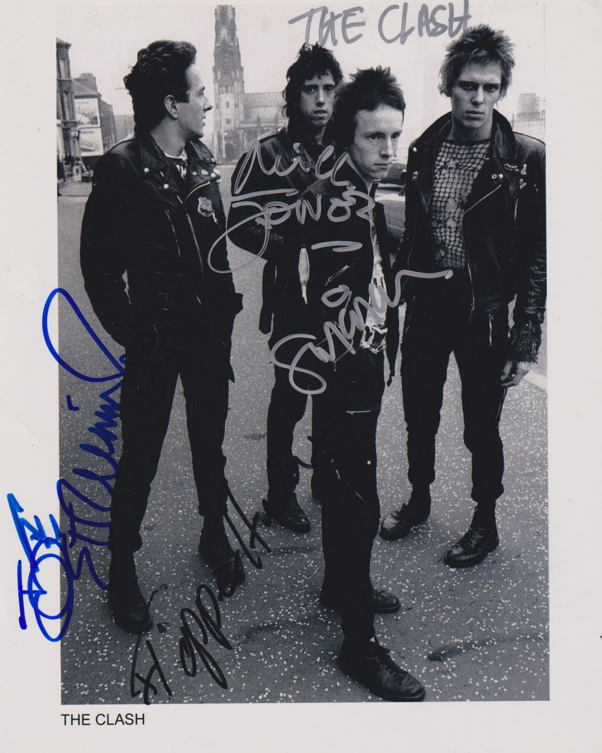 The Clash Joe Strummer FULLY SIGNED Photo + Certificate Of Authentication 100% Genuine