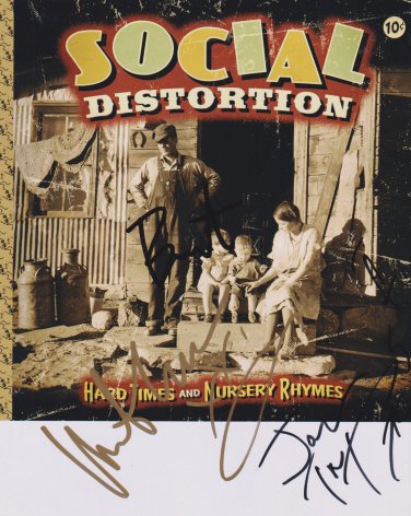 Mike Ness Social Distortion SIGNED Photo + Certificate Of Authentication 100% Genuine