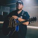 Luke Combs SIGNED 8" x 10" Photo + Certificate Of Authentication 100% Genuine