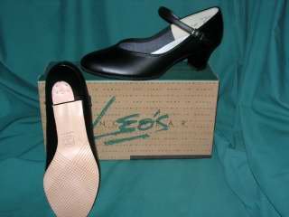 sz3.5 *NEW* Leo's Character Shoes for Dance & Stage SRP $36