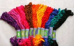 100 RAINBOW SKEINS CROSS STITCH HAND EMBROIDERY THREADS