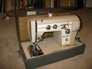 Sewing Maching Kenmore Trispan 88