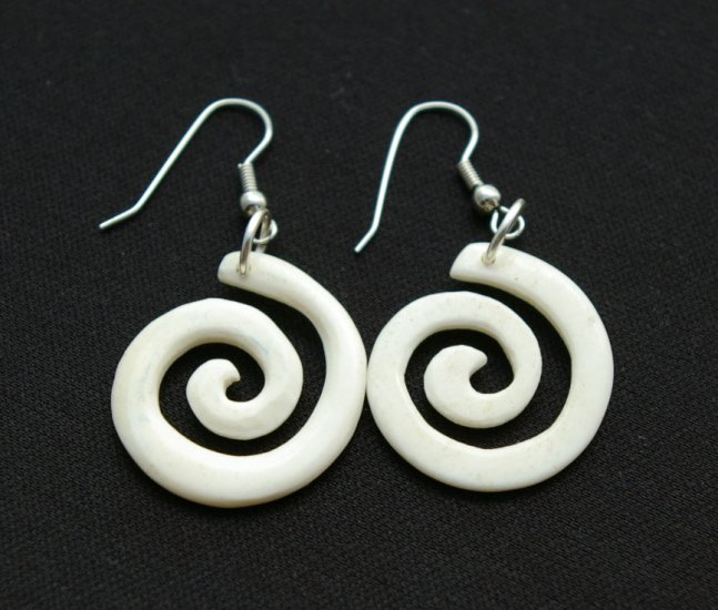 Bone Earing (Tornado)