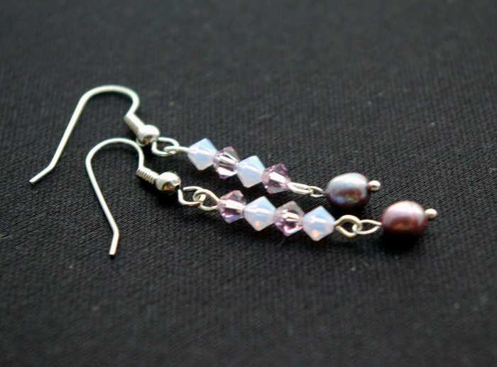 Handmade Beaded Crystal Earring (Crystal Violet)