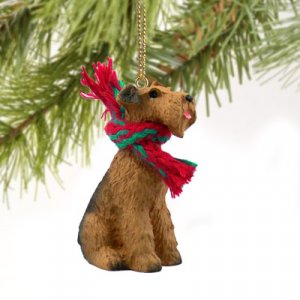DTX38 Airedale Christmas Ornament