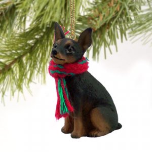 DTX57A Min Pin, Tan & Black Christmas Ornament
