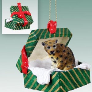 GGBA07 Leopard Green Gift Box Ornament