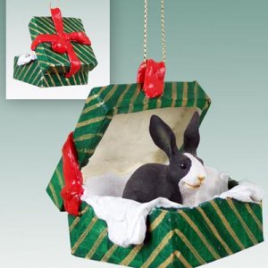 GGBA52 Rabbit, Black & White Green Gift Box Ornament