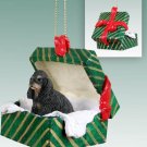 GGBD15F Cocker Spaniel, Black & Tan Green Gift Box Ornament