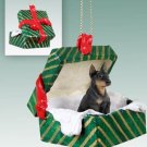 GGBD25A Doberman, Black Green Gift Box Ornament