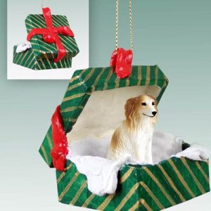 GGBD74 Borzoi Green Gift Box Ornament