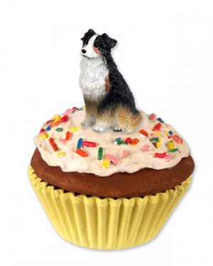 PC99E Australian Shepherd Tricolor Pupcake Trinket Box
