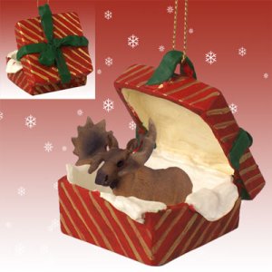 RGBA32 Moose, Bull Red Gift Box Ornament