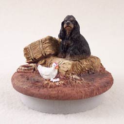 DTTC15F Cocker Spaniel, Black & Tan Tiny One Candle Topper ""A Day on the Farm""