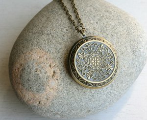 locket