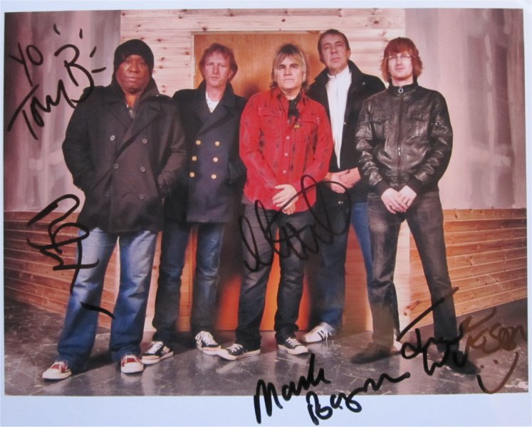SUPERB BIG COUNTRY SIGNED PHOTO + COA!!!