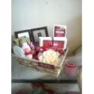 SMB Burundy & Cream Gift Basket