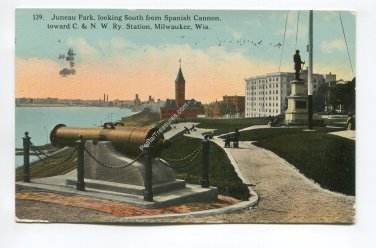 Juneau Park looking South from Spanish Cannon Milwaukee Wisconsin Postcard