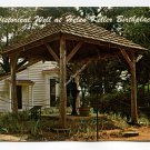 Historical Well at Helen Keller Birthplace Ivy Green Tuscumbia Alabama Postcard