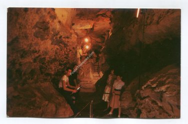 Scene under ground in Wonder Cave San Marcos Texas Postcard