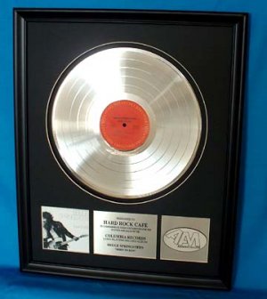 BRUCE SPRINGSTEEN PLATINUM RECORD AWARD " BORN TO RUN"