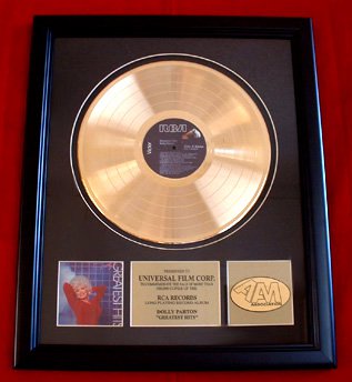 DOLLY PARTON GOLD RECORD AWARD "GREATEST HITS"