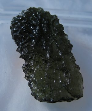 HIGH GRADE 3.2 gram Raw Natual Moldavite Gem FREE ALCYON MASSIVE CD w purchase