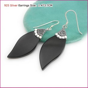 Silver (925 Sterling) Agate Earring
