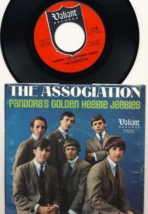 THE ASSOCIATION Pandora's Golden Heebie Jeebies / Standing Still 45 Valiant with PS
