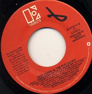 FRED PARIS & THE FIVE SATINS  Memories of Days Gone By (medley) Loving You 45 Elektra