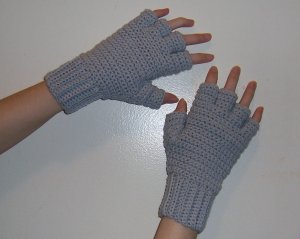 Shannon Fingerless Gloves - Light Gray