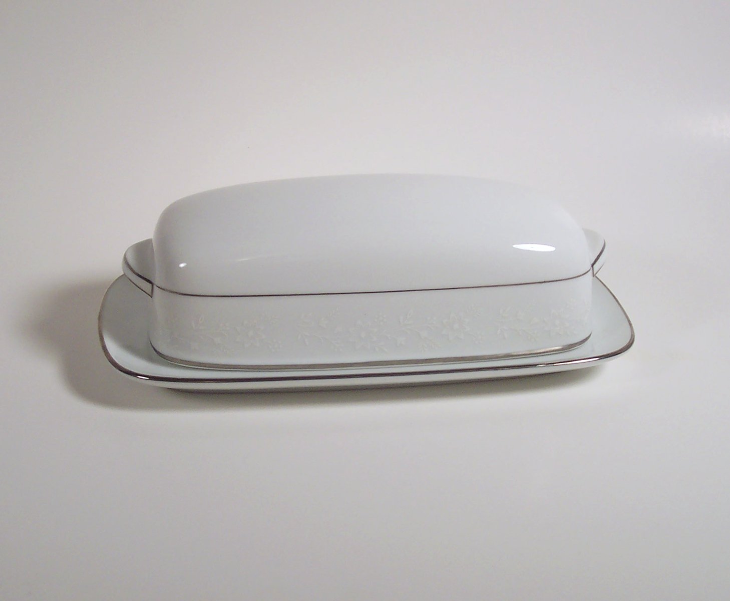Noritake Ranier Covered Butter Dish White on White Floral with
