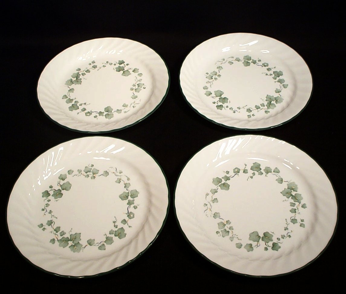 Vintage Corelle Callaway Set of 4 Luncheon Plates Made in USA 9 inch