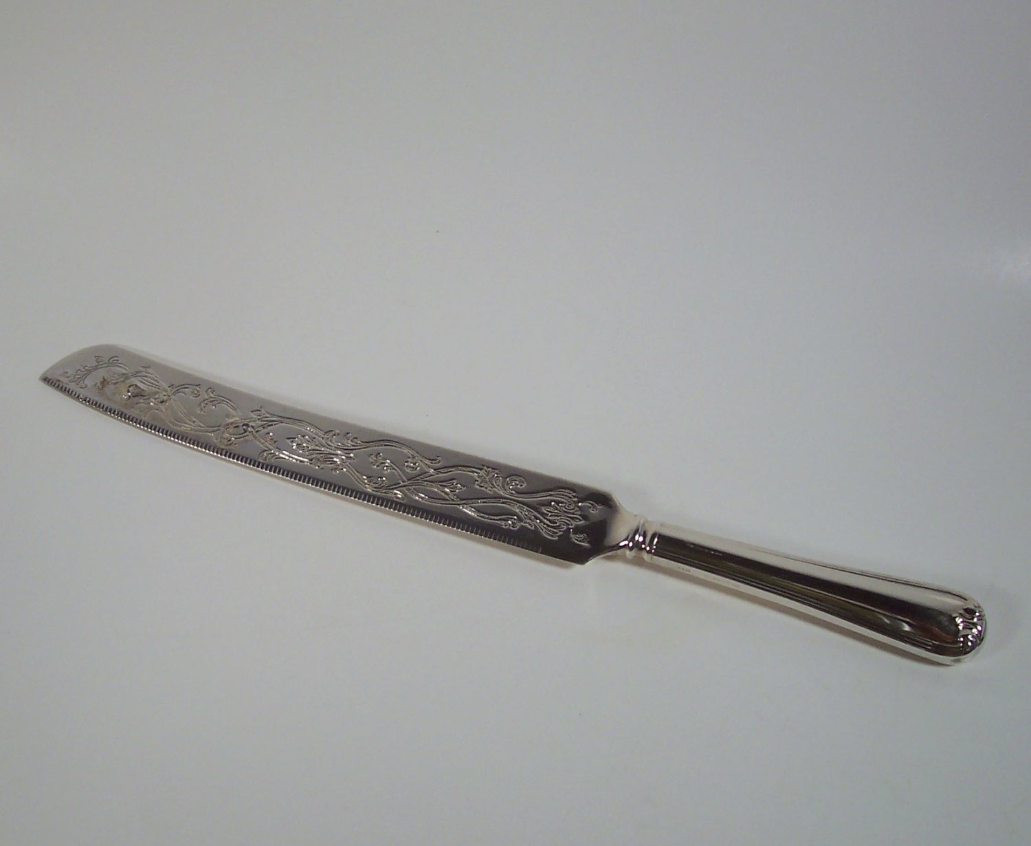 Gorham Silverplated Cake Knife Heritage Pattern Made in Italy Etched