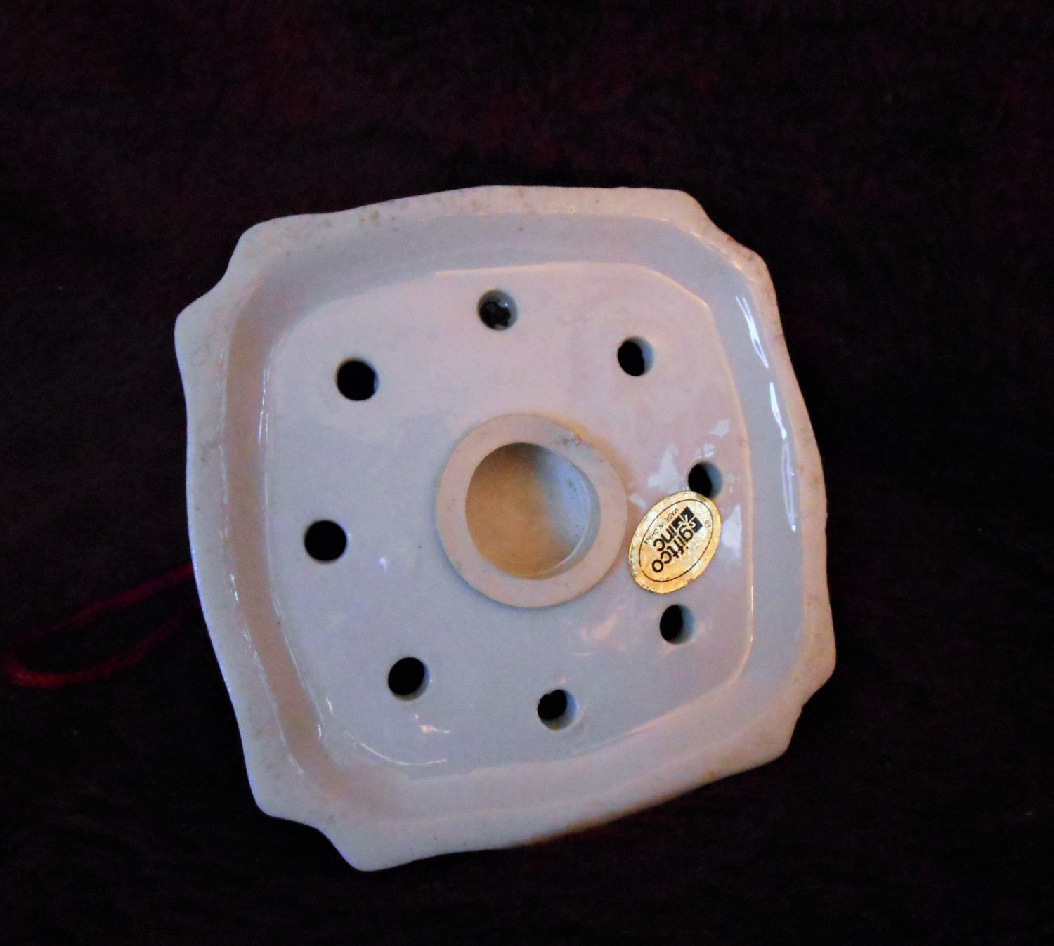 Jasco Ceramic Potpourri Holder Pyramid Christmas Ornament Cardinal Birds