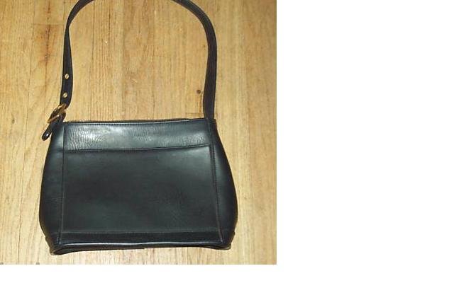 BLACK leather like HOBO VINTAGE FULL BODY BIG BAG GREAT FOR OFFICE #081009A