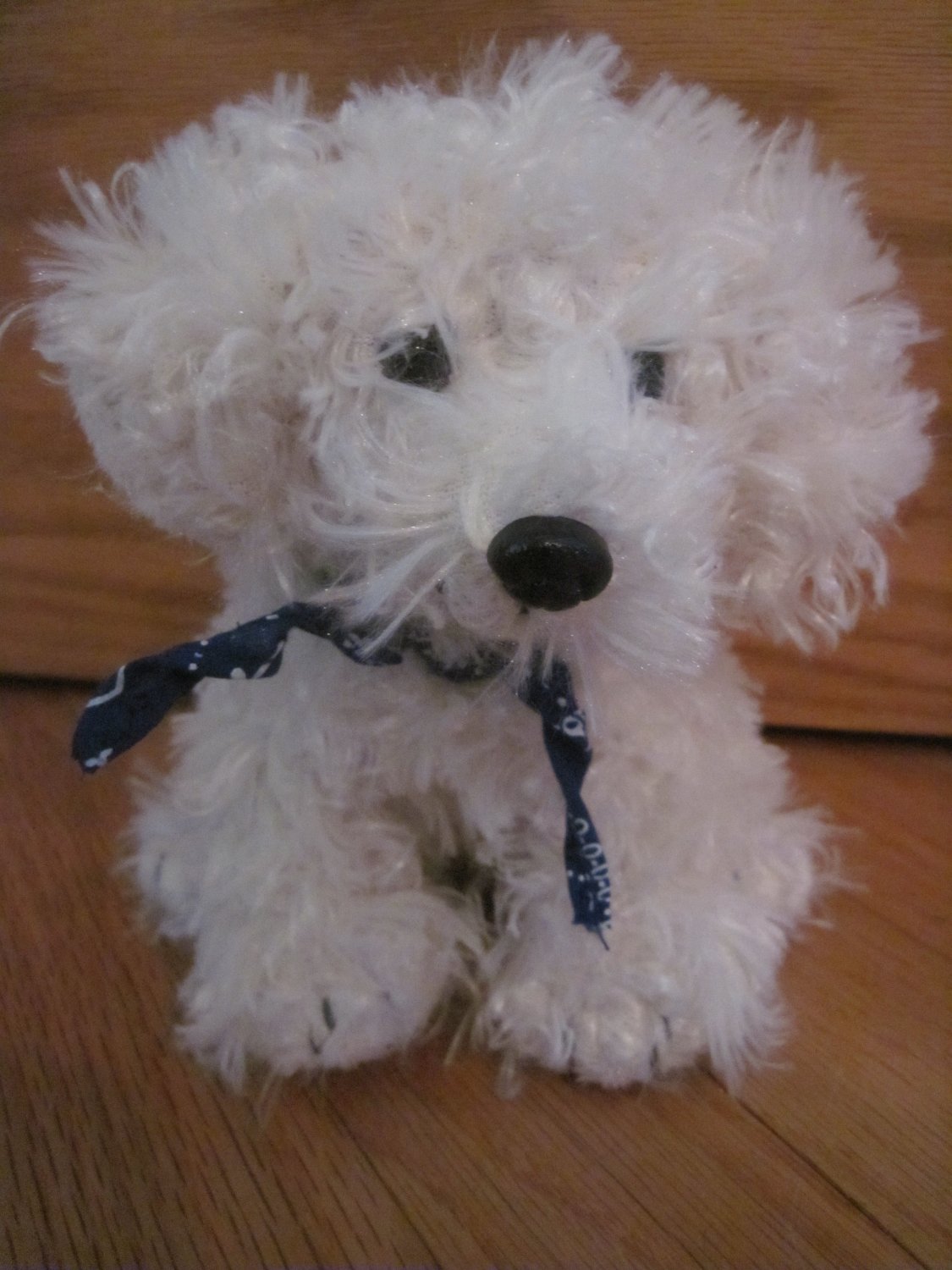 circo plush dog