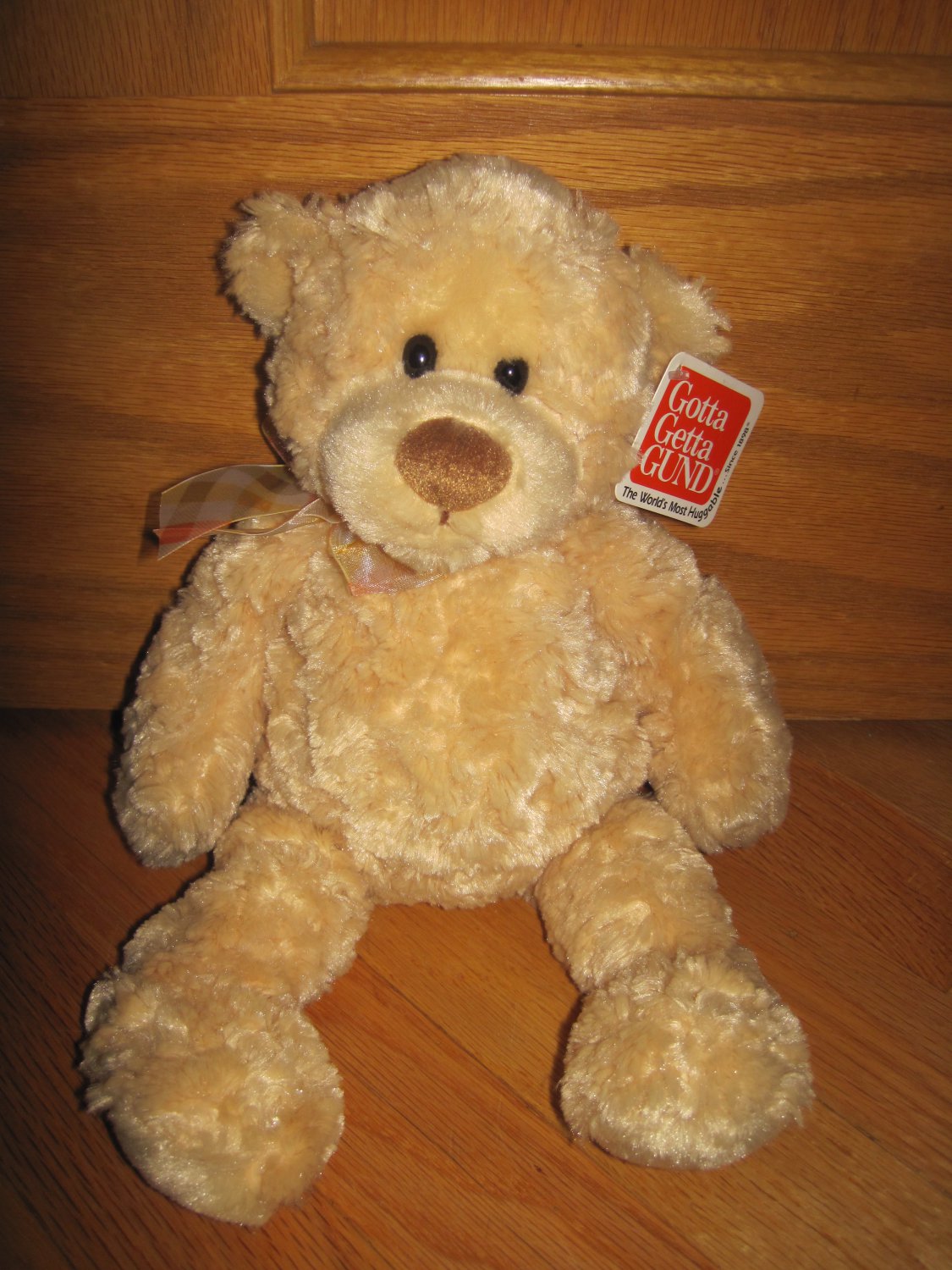 tan teddy bear