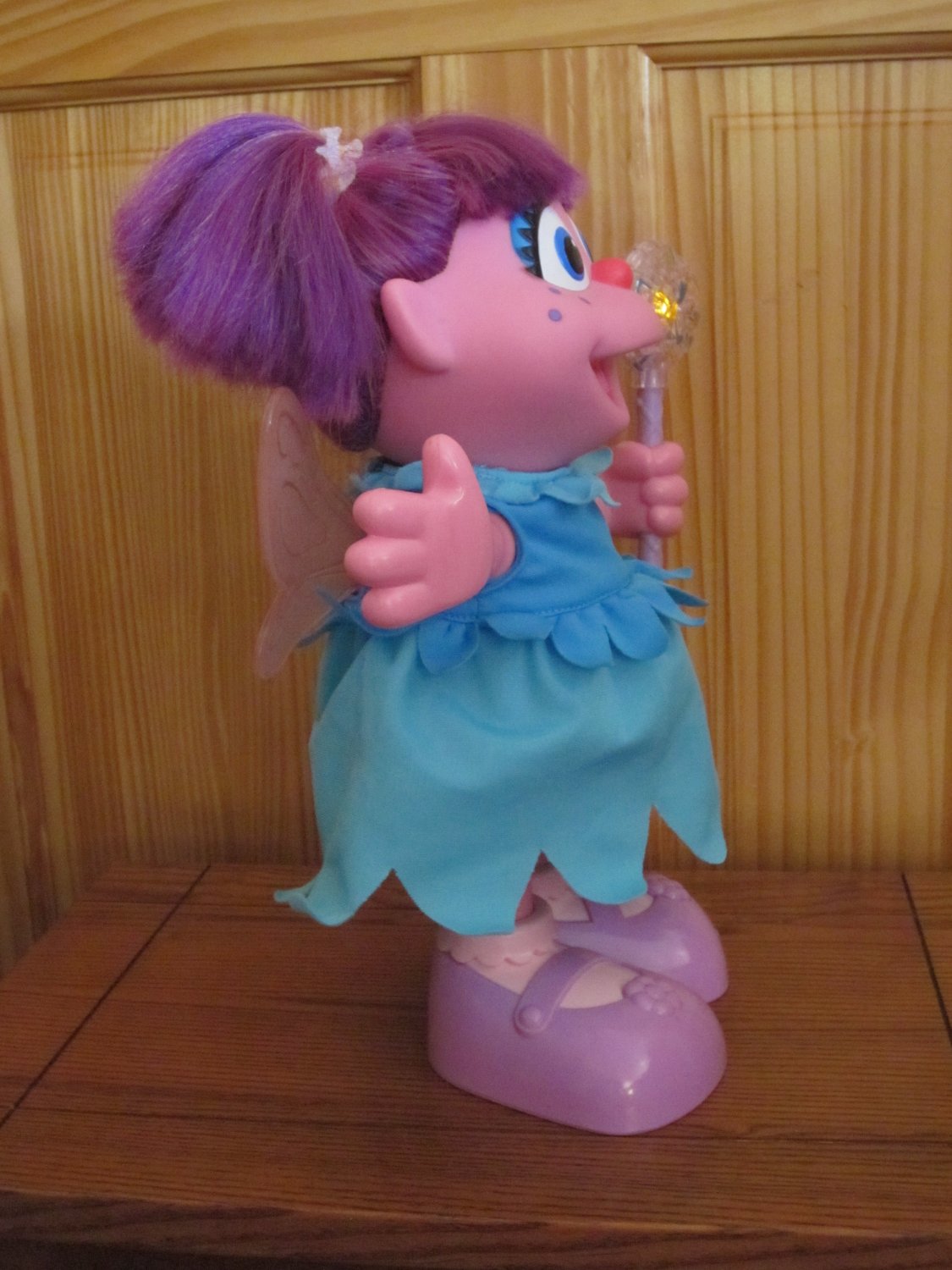 Fisher Price Learn to Fly Abby Cadabby doll Singing Flying Fisher Price Learn to Fly Abby Cadabby doll Singing Flying